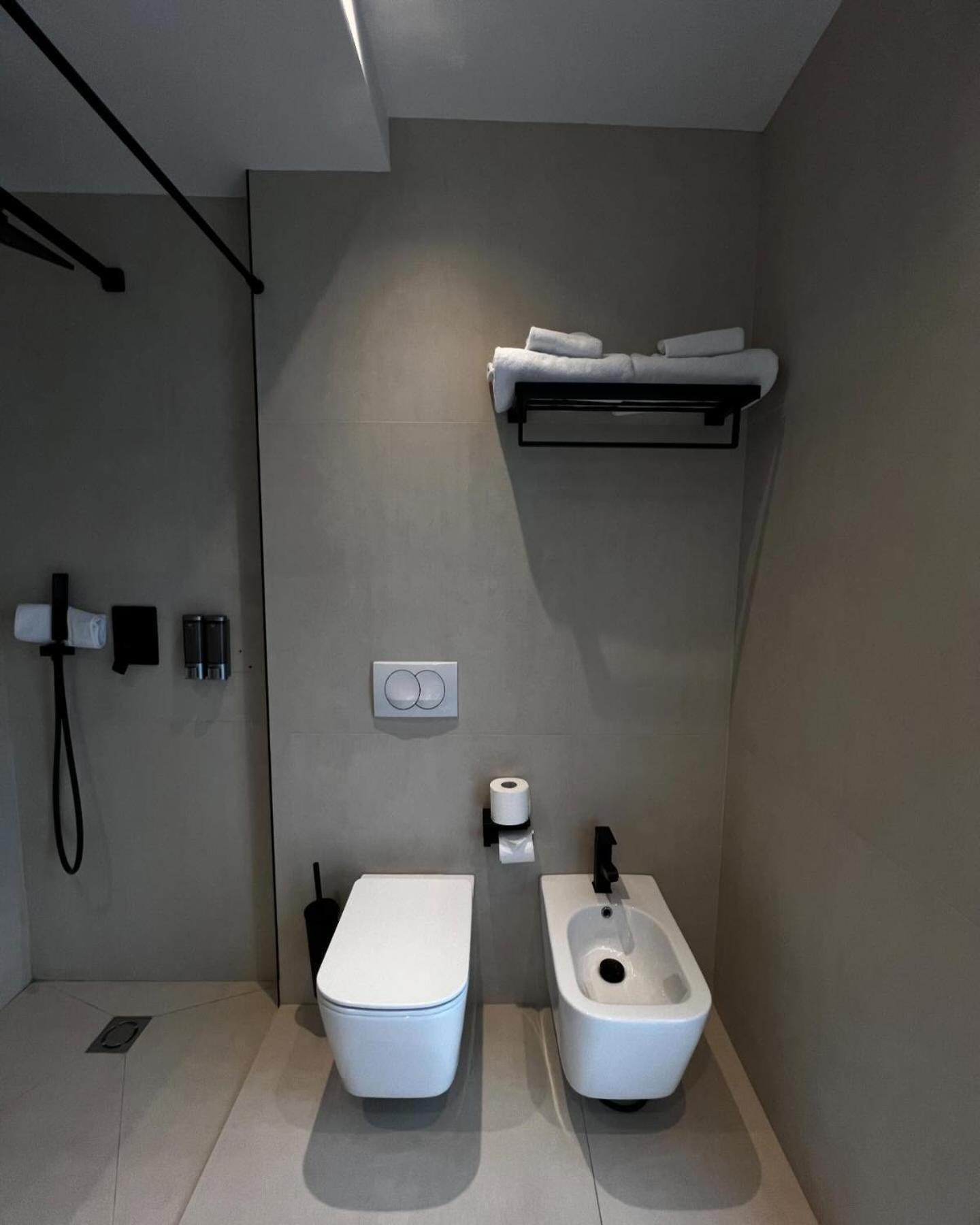 Starlight Hotel Τίρανα Εξωτερικό φωτογραφία